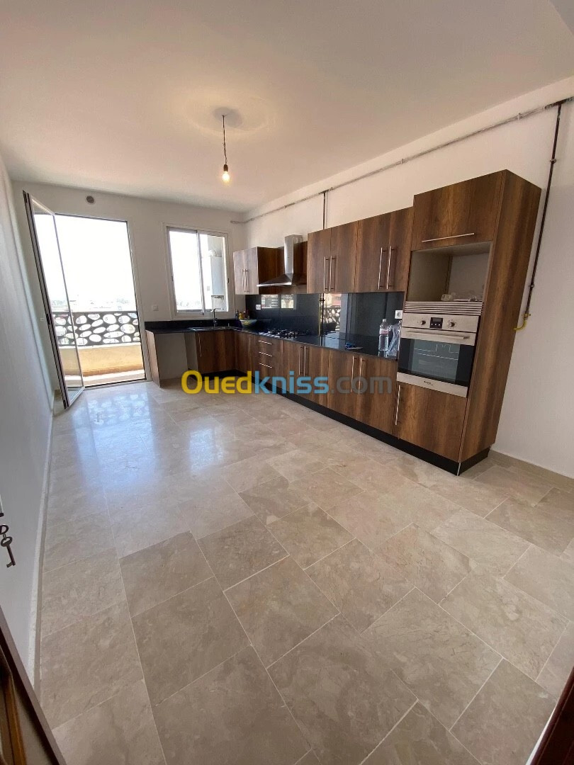 Location Appartement F4 Alger Ouled fayet