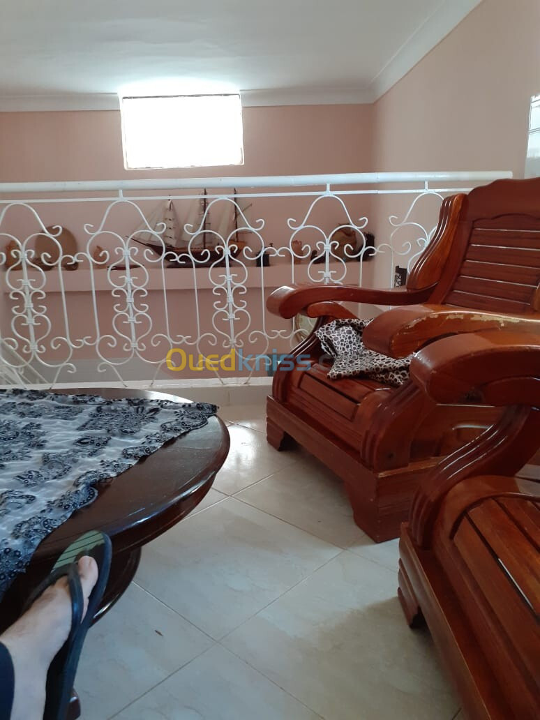 Location Appartement F4 Mostaganem Mostaganem