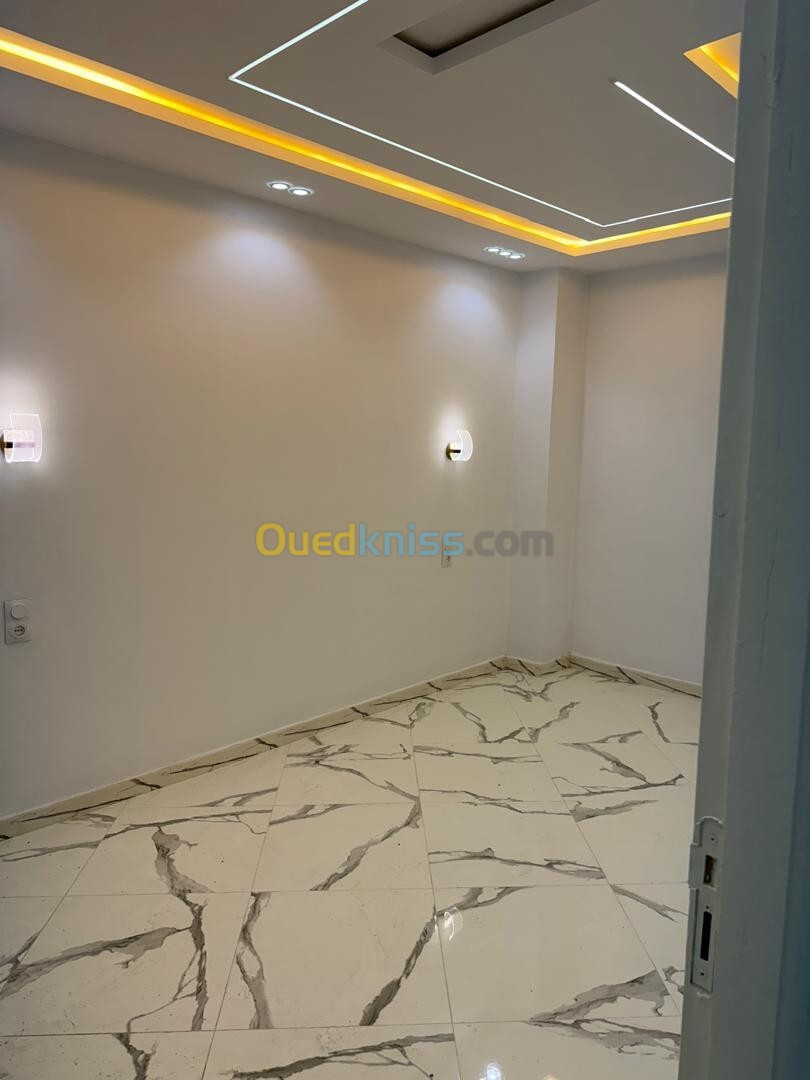 Vente Appartement F2 Alger Bordj el kiffan