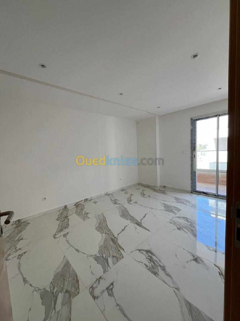 Vente Appartement F5 Alger El achour