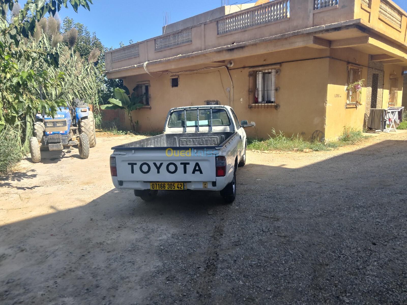 Toyota Hilux 2005 