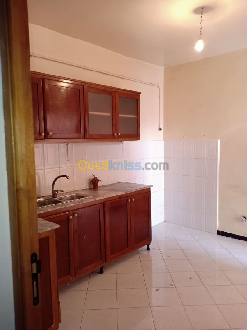 Location Appartement F4 Béjaïa Oued ghir