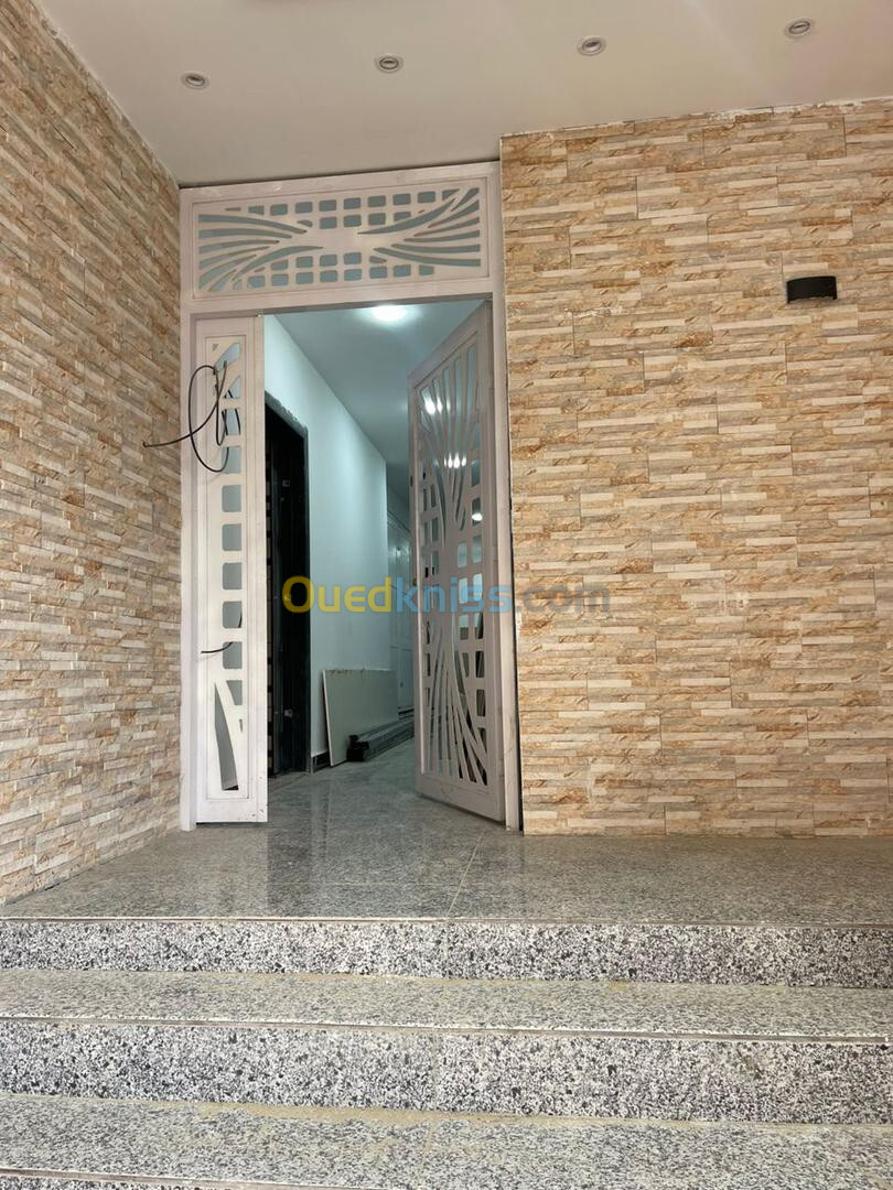 Vente Appartement F3 Alger Bordj el kiffan