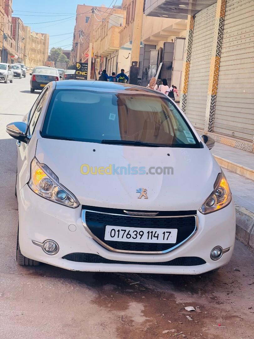 Peugeot 208 2014 Allure