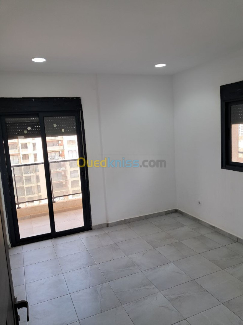 Vente Appartement F3 Oran Bir el djir