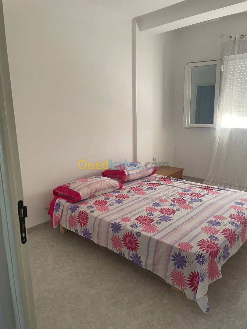 Location vacances Appartement F4 Jijel Kaous