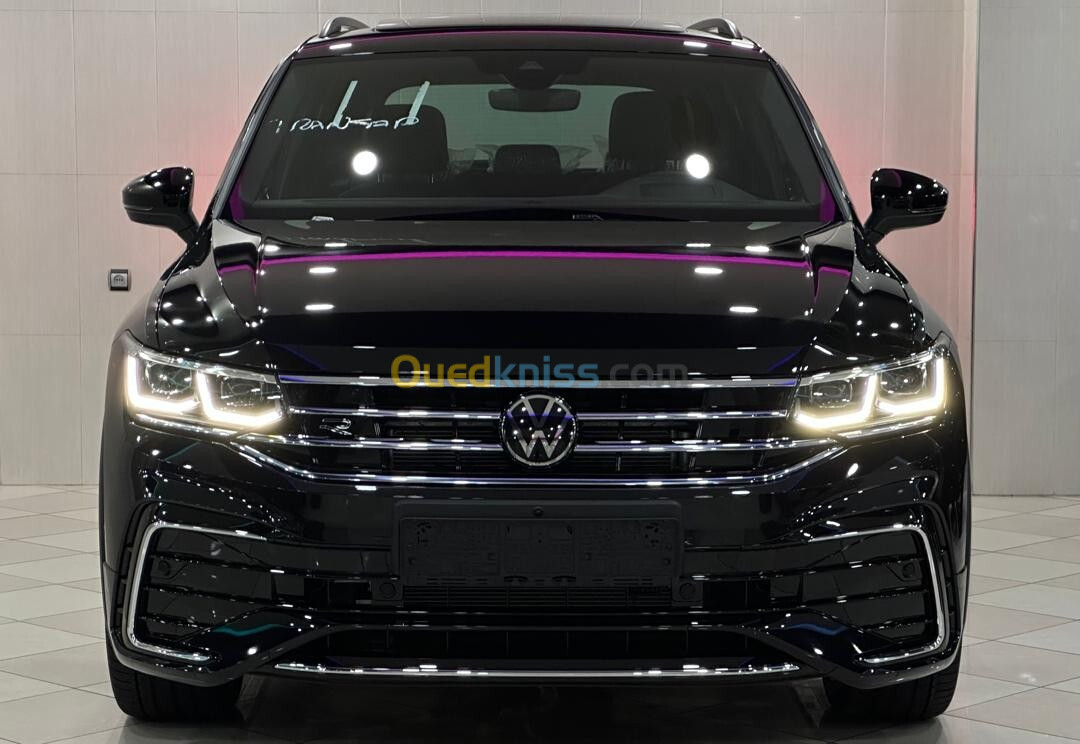 Volkswagen Tiguan 2024 R line 200ch Full options