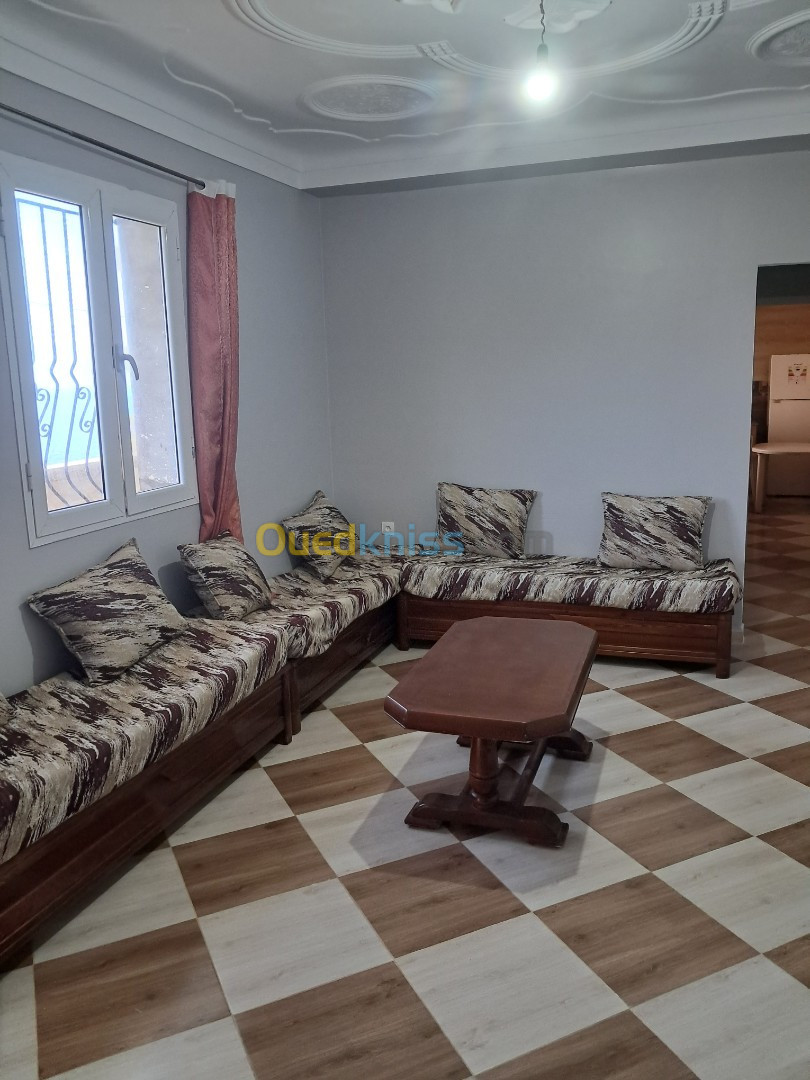 Location vacances Niveau De Villa F2 Tipaza Gouraya