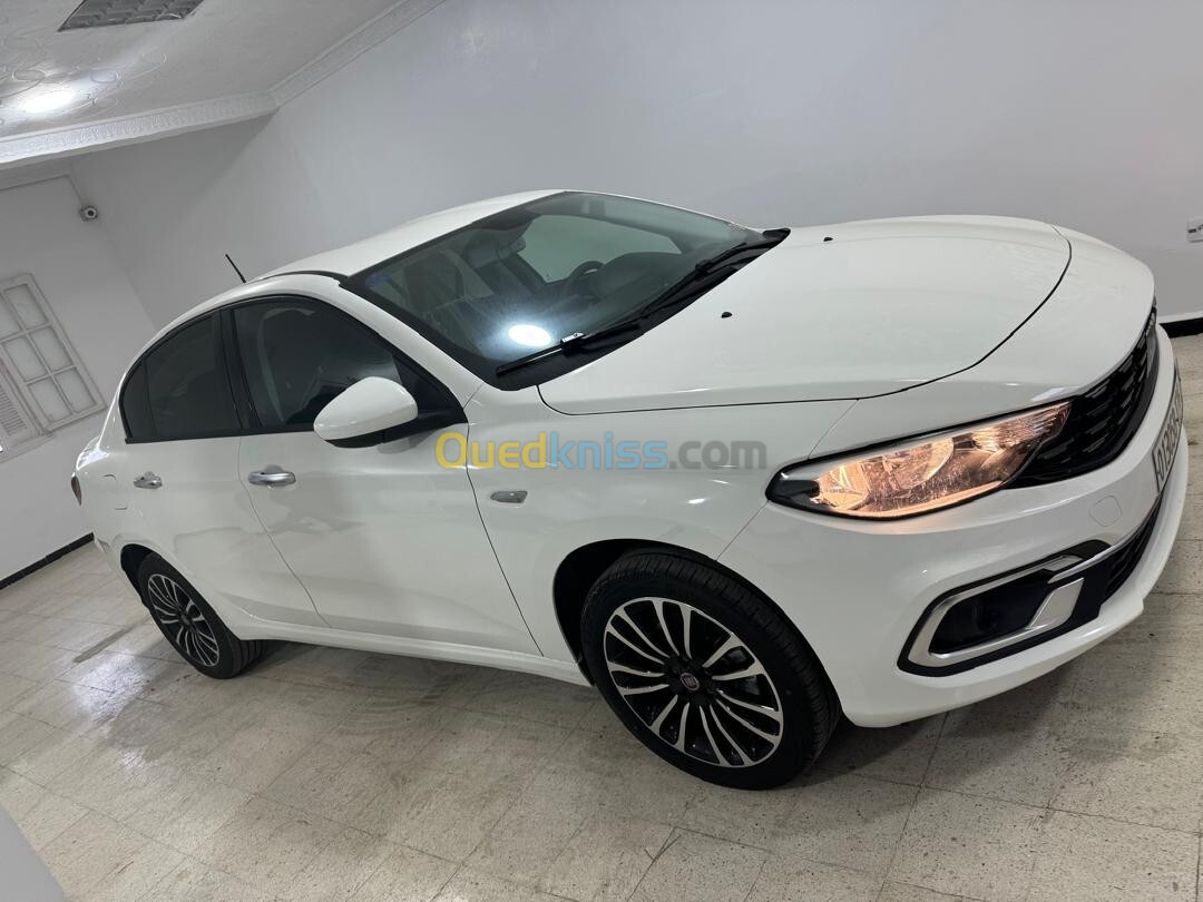 Fiat FIAT TIPO 2024 LIFE