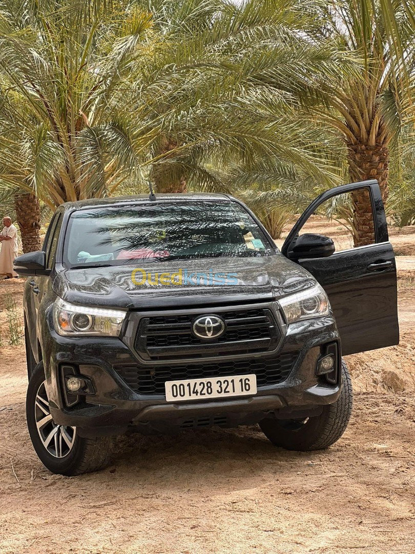 Toyota Hilux 2021 