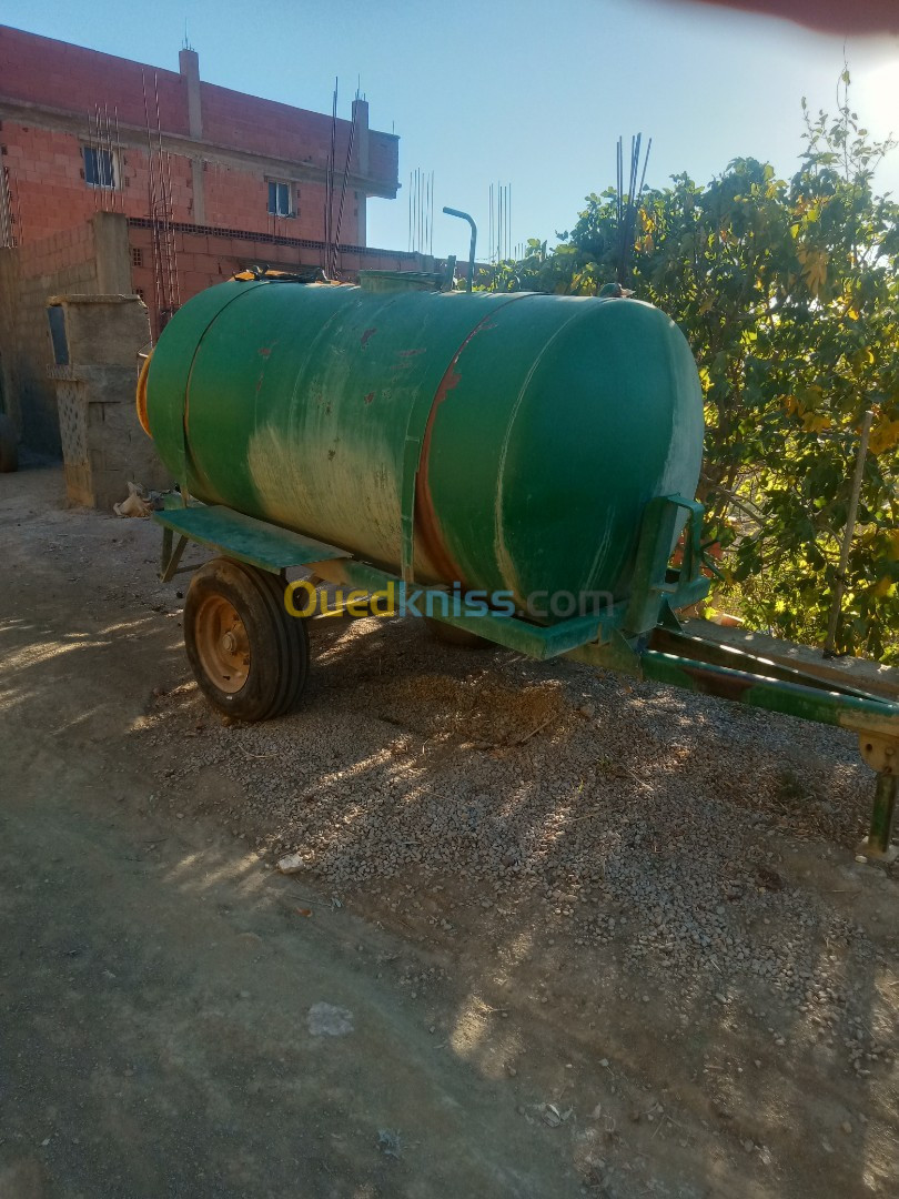 Citerne d'eau Tracteur 