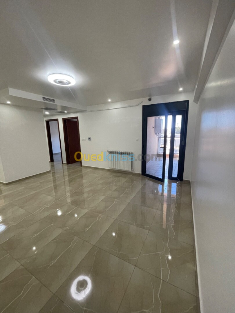 Location Appartement F3 Alger Bouzareah