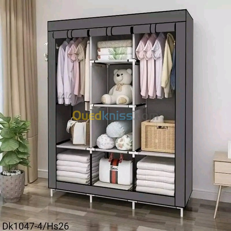 Armoire De Rangement et Penderie 7 Étages Porte Cintres Et Rideau Anti-Poussière