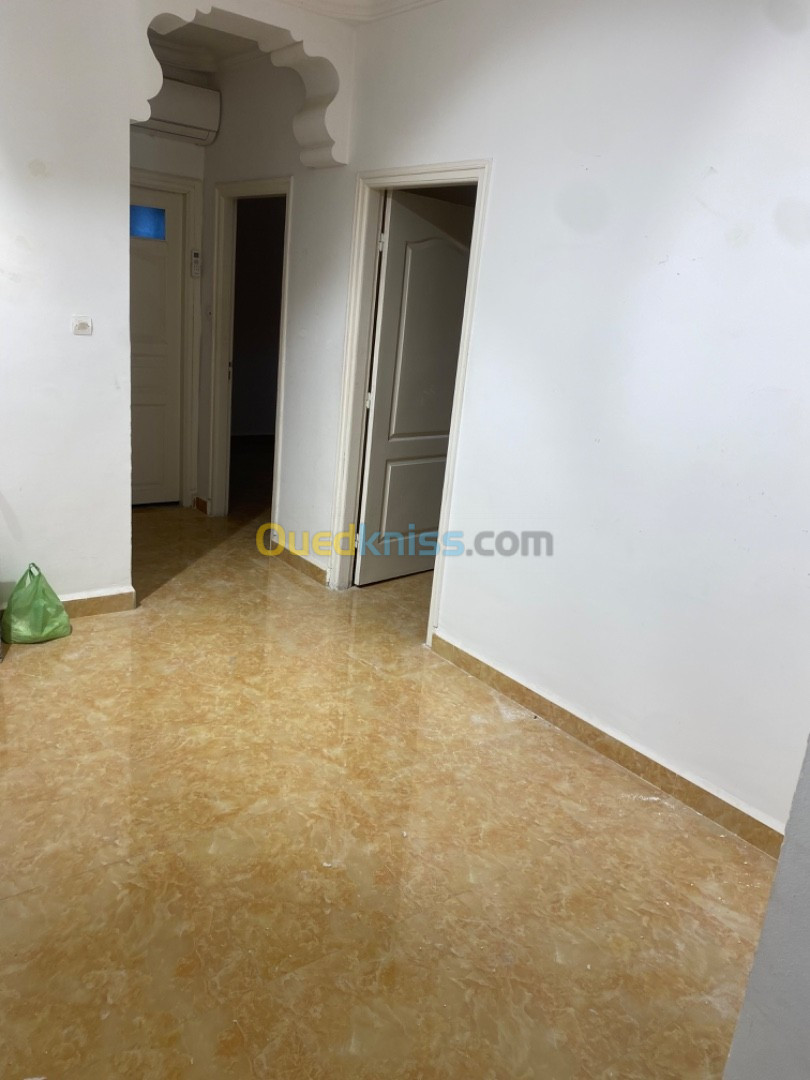 Location Appartement F4 Alger Cheraga