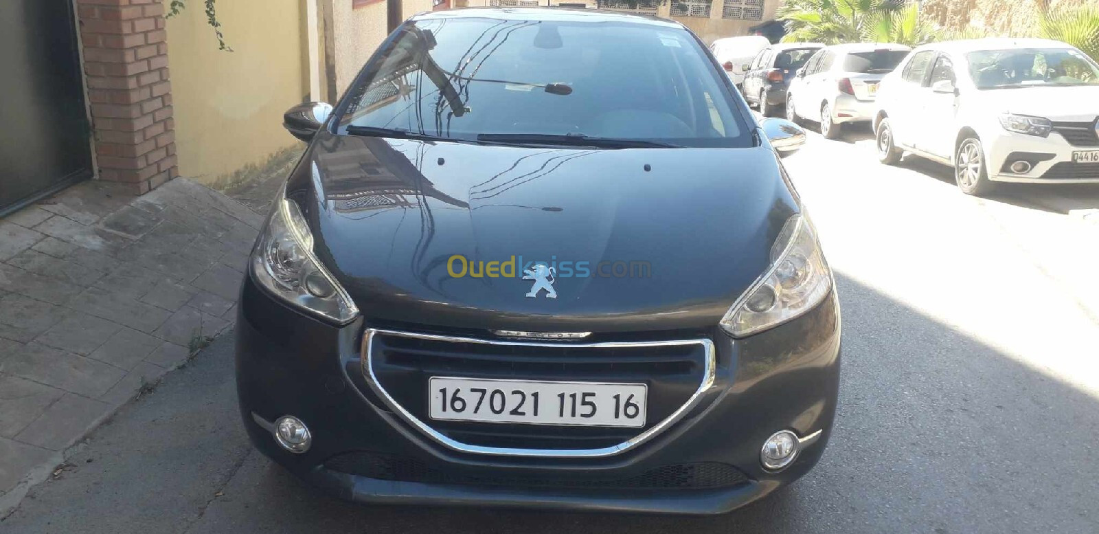 Peugeot 208 2015 Allure