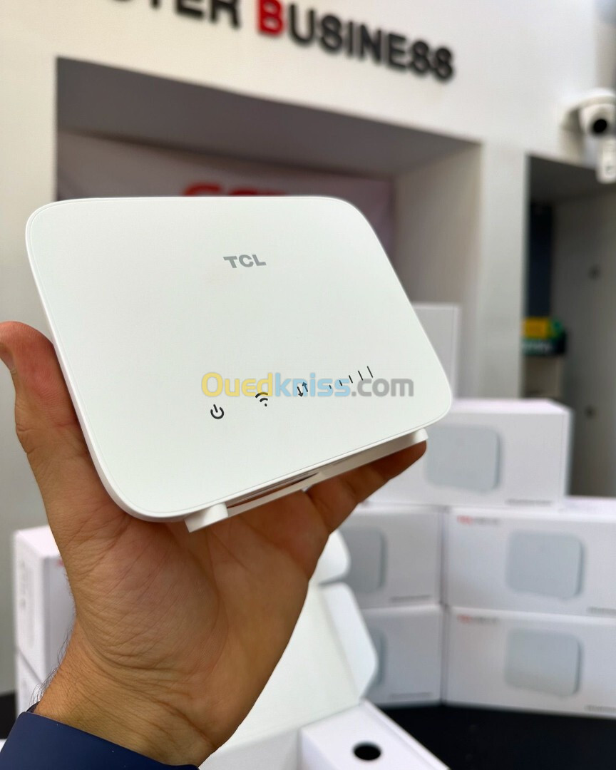 TCLLINKHUB LTE Cat4 Home Station.  