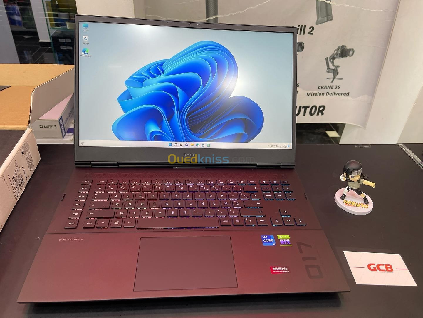 HP OMEN 17 ck0014nf Intel Core i7-11800H 24 Mo cache, 4,60 GHz 16GB 1TB SSDRTX3080 16GB 17.3" 165Hz