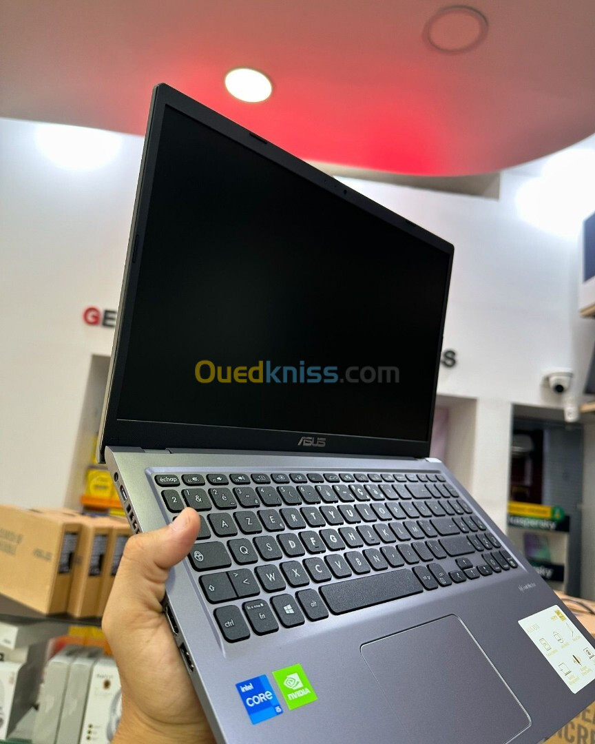 ASUS VIVOBOOK X515E Intel Core i5-1135G7 8 Mo de cache, 4,20 GHz 8GB 512GB SSD 15.6 FULL HD  MX330 