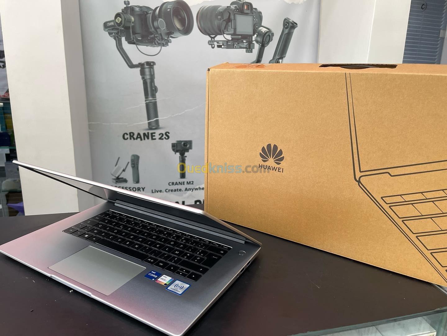 HUAWEI MATEBOOK D15 Intel Core i5-1135G7 8 Mo de cache, jusqu'à 4,20 GHz 08GB  256GB SSD 15" 