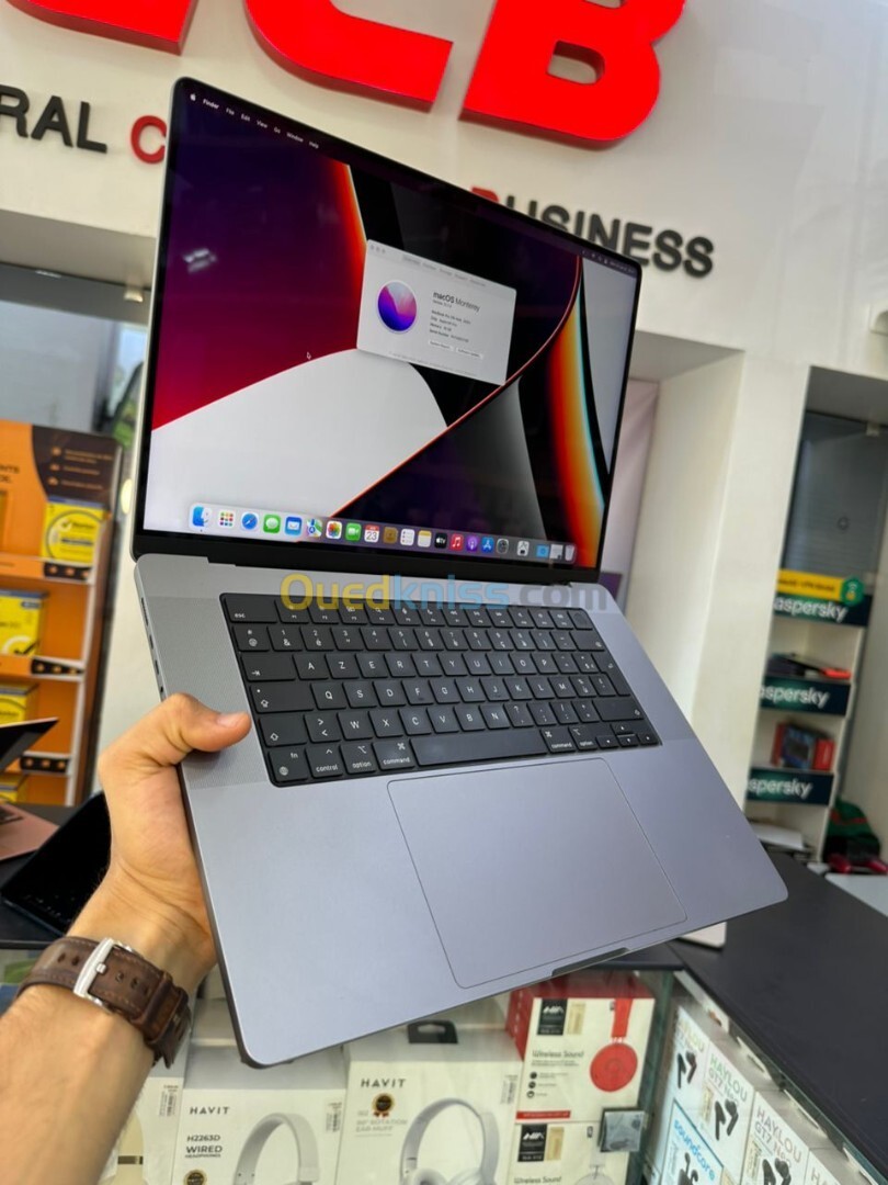 Apple MacBook Pro M1 Pro M1 16GB 512GB 16" Used