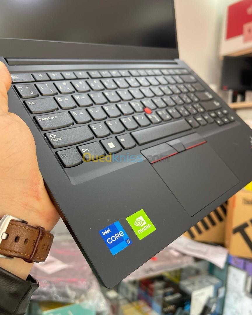 LENOVO THINKPAD E14 Gen 4 Intel Core i7-1255U 12 Mo de cache, 'à 4,70 GHz 8GB 512GB SSD 14" MX550