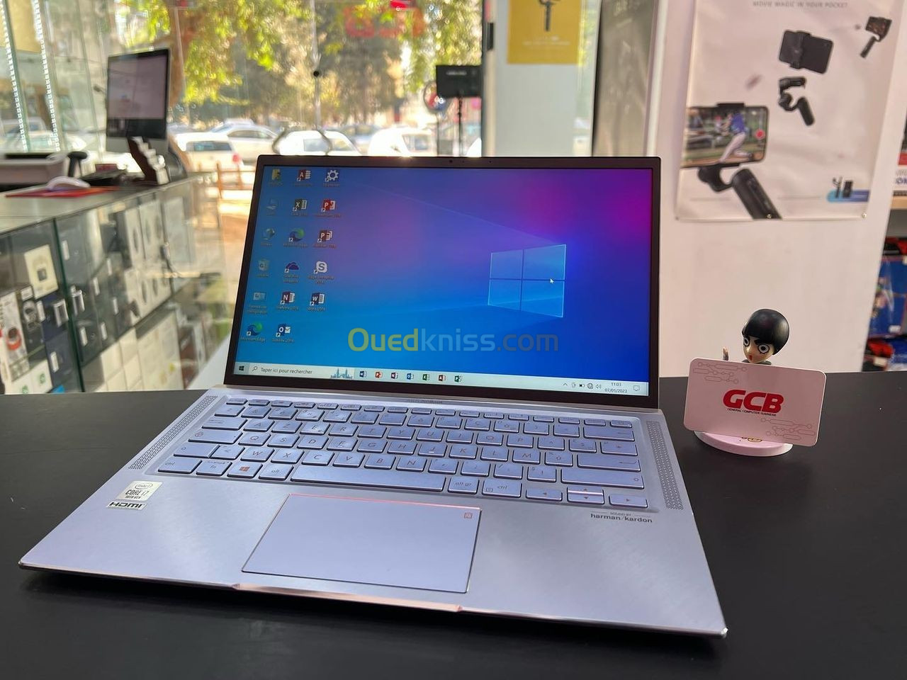 ASUS ZENBOOK UX431F Intel Core i7-10510U 8 Mo de cache, jusqu'à 4,90 GHz RAM 8GB  512GB SSD 14" 