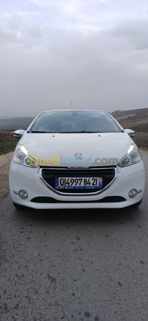 Peugeot 208 2014 Allure