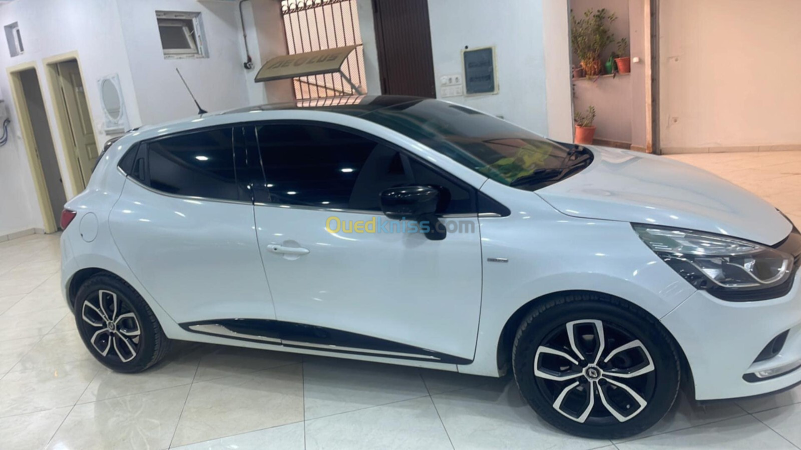 Renault Clio 4 2019 Limited 2