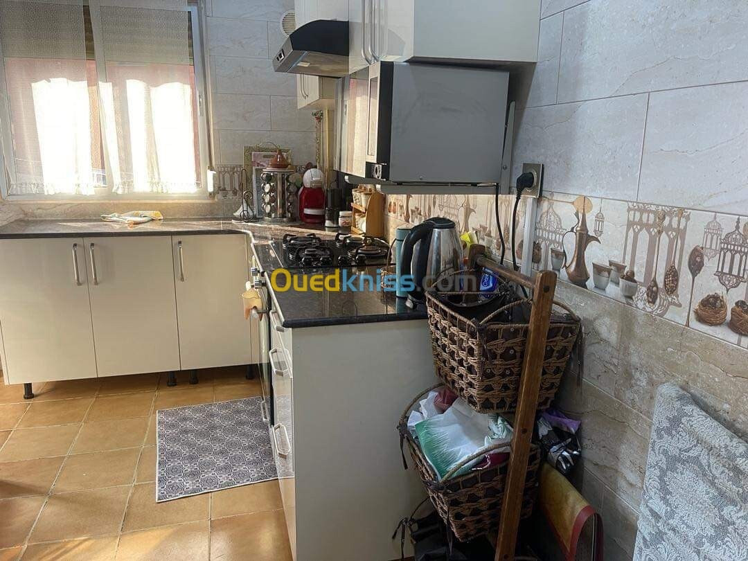 Location Appartement F3 Alger Ain naadja