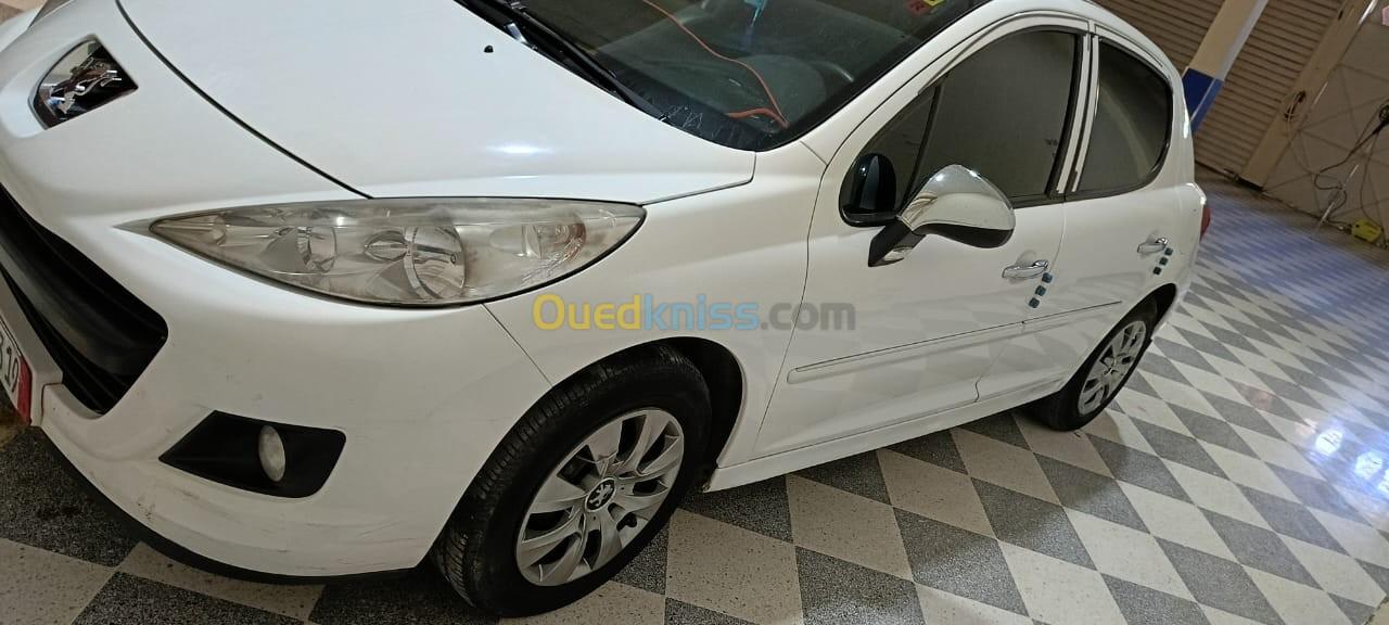 Peugeot 207 2013 207