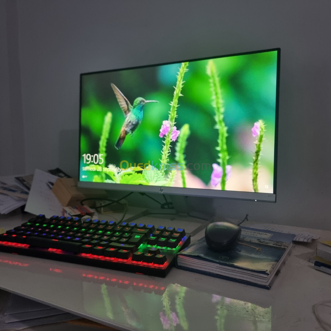 PC haute performance + Écran HP 24" + Clavier Gamer + Souris Logitech