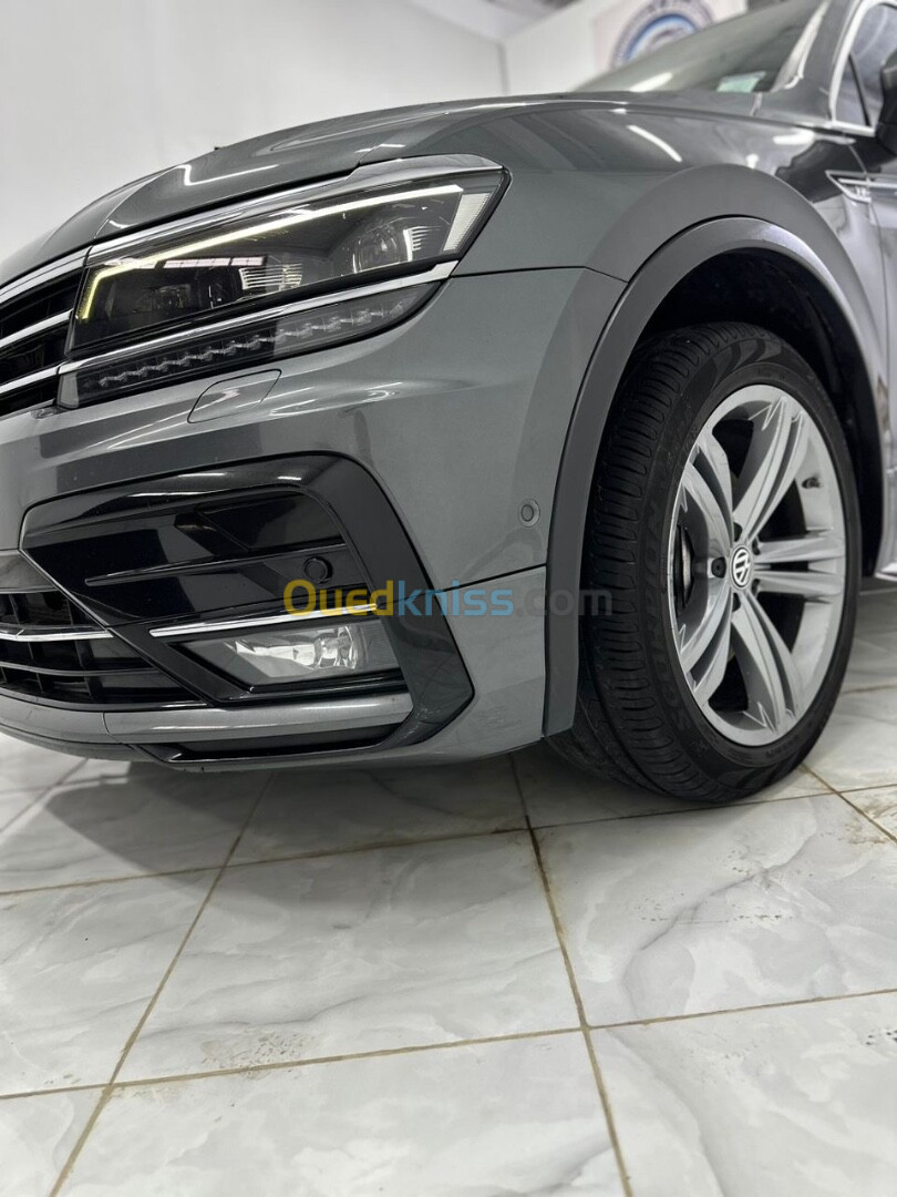 Volkswagen Tiguan 2019 R Line