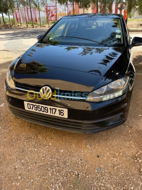 Volkswagen Golf 7 2017 Trendline +