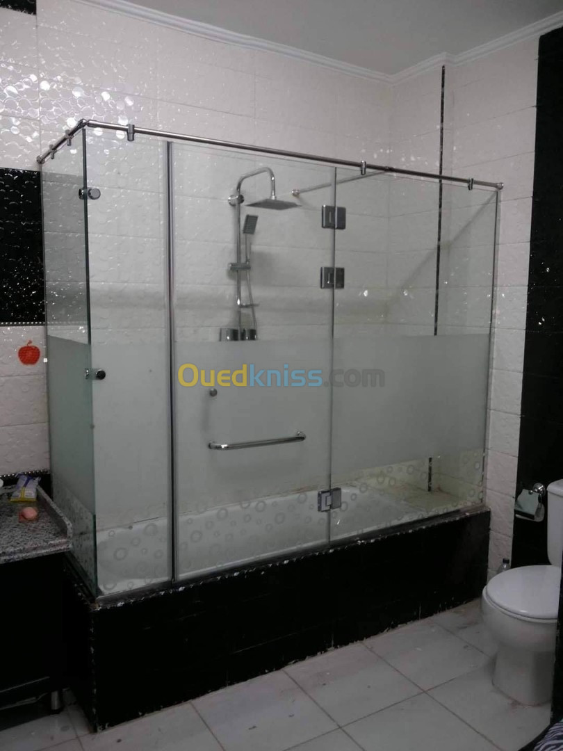 Cabine et paroi de douche sur mesure 