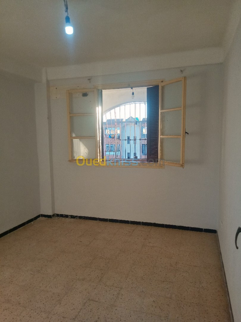 Location Appartement F3 Blida Boufarik