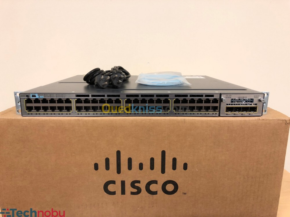 Switche Cisco 48 Ports Poe (2 Port SFP 10 Giga + 2 Port SFP 01 Giga + Niveau 3)