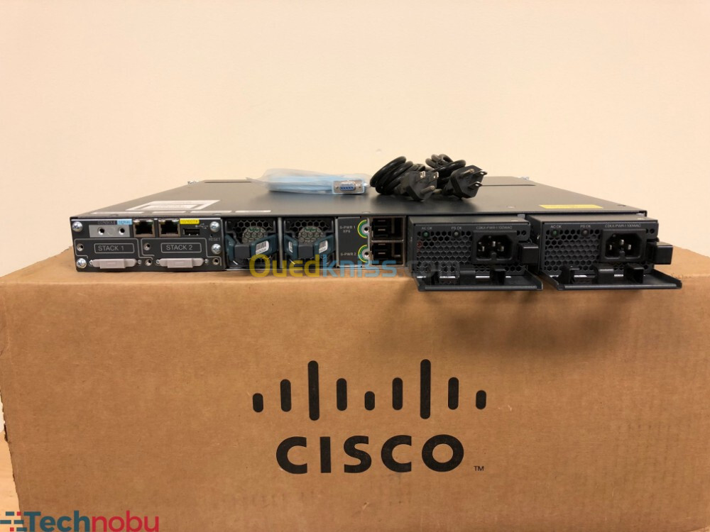 Switche Cisco 48 Ports Poe (2 Port SFP 10 Giga + 2 Port SFP 01 Giga + Niveau 3)