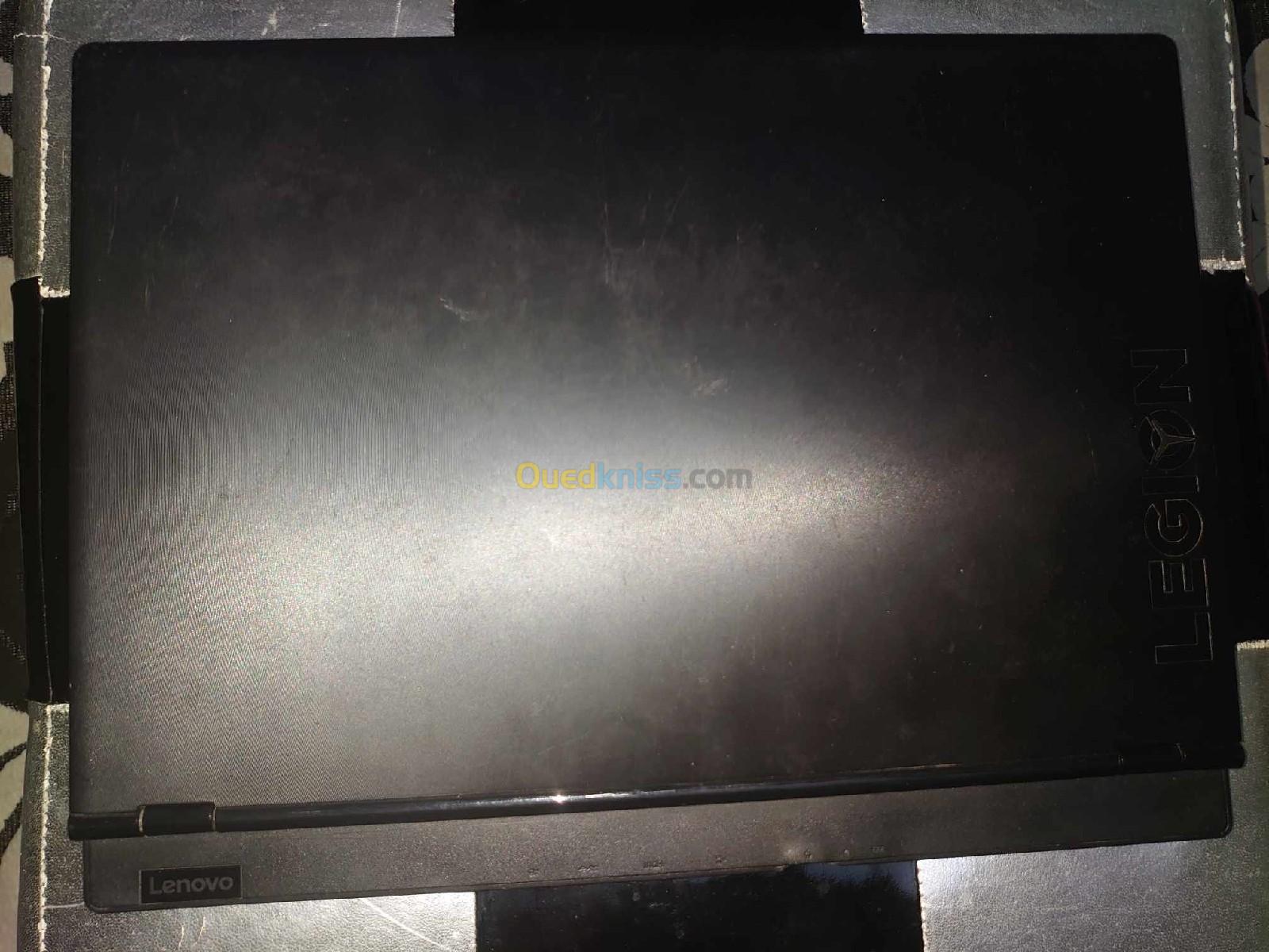 Laptop gamer Lenovo légion y530