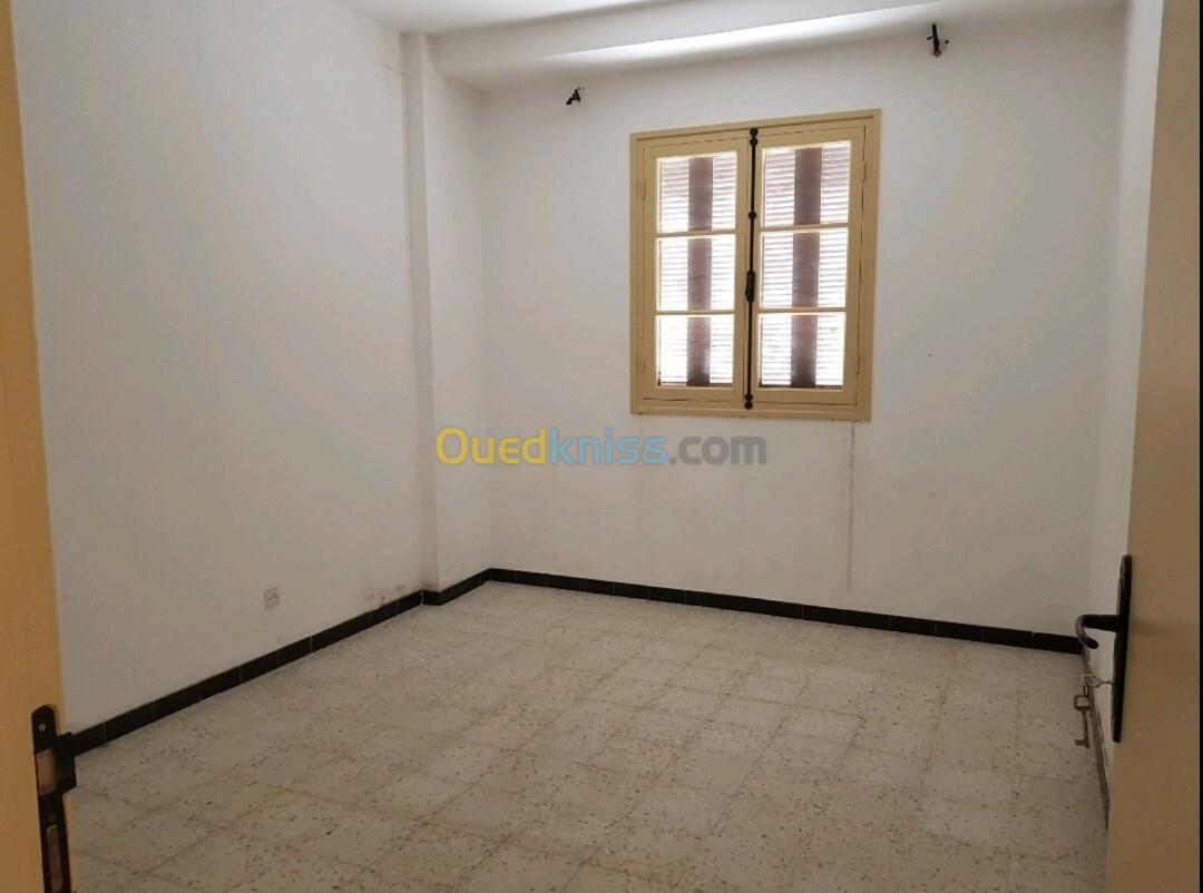 Location Appartement Tipaza Kolea