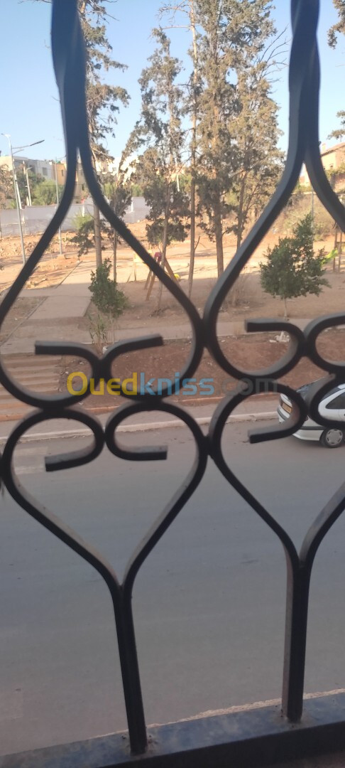 Location Appartement F4 Oran Misseghine