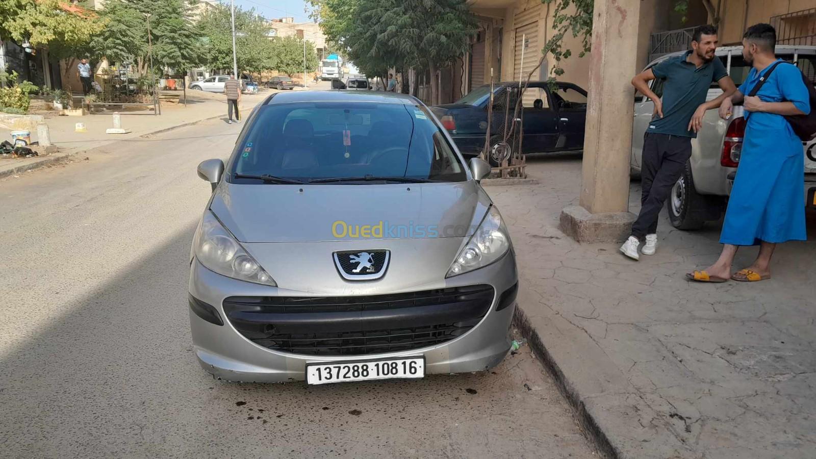 Peugeot 207 2008 207