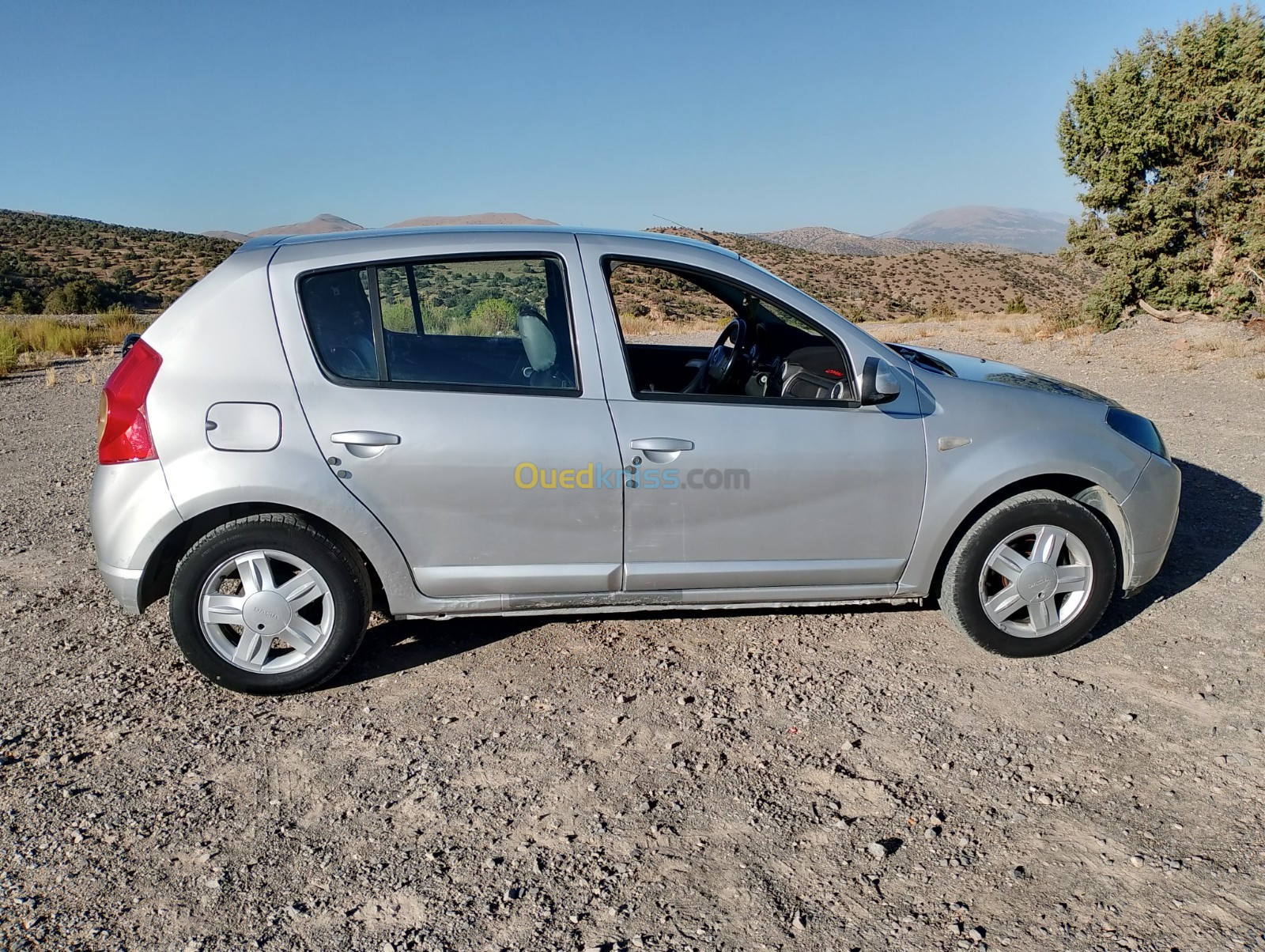 Dacia Sandero 2010 Black Line