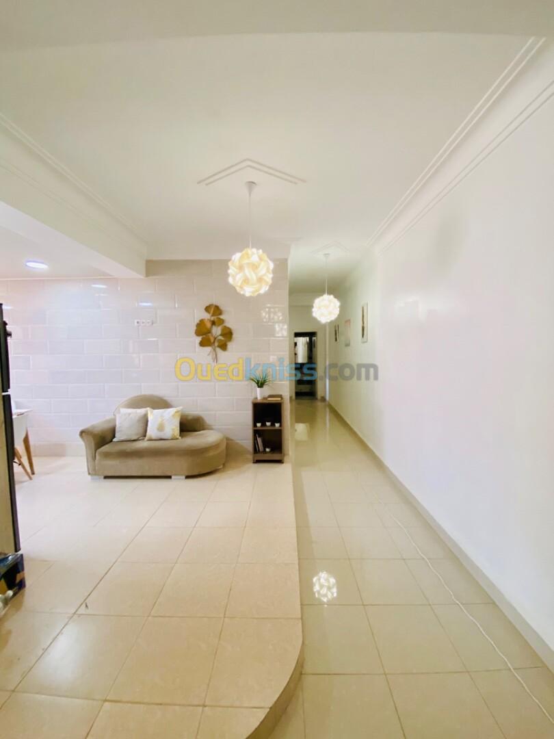 Location Appartement F3 Alger Hydra