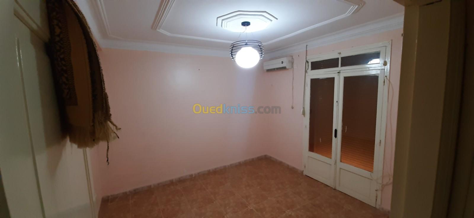 Vente Appartement F03 Alger Cheraga