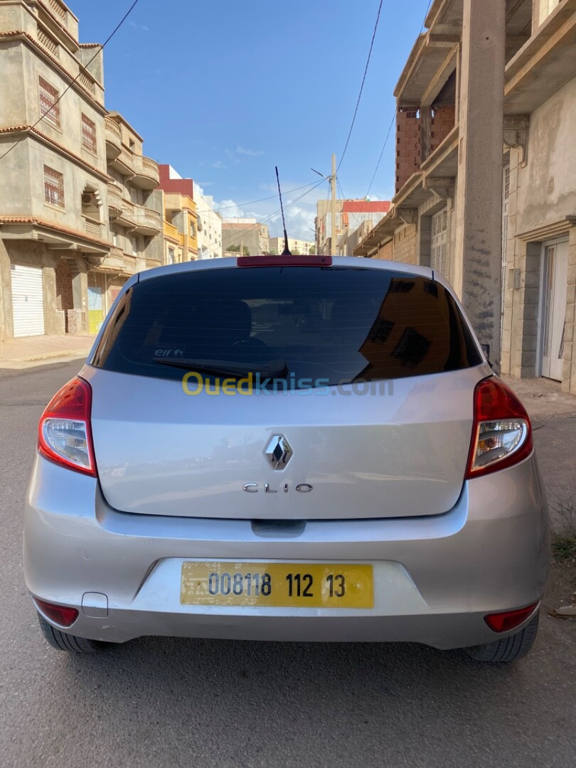 Renault Clio 3 2012 