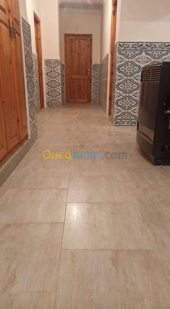 Vente Appartement F5 Skikda El Hadaiek