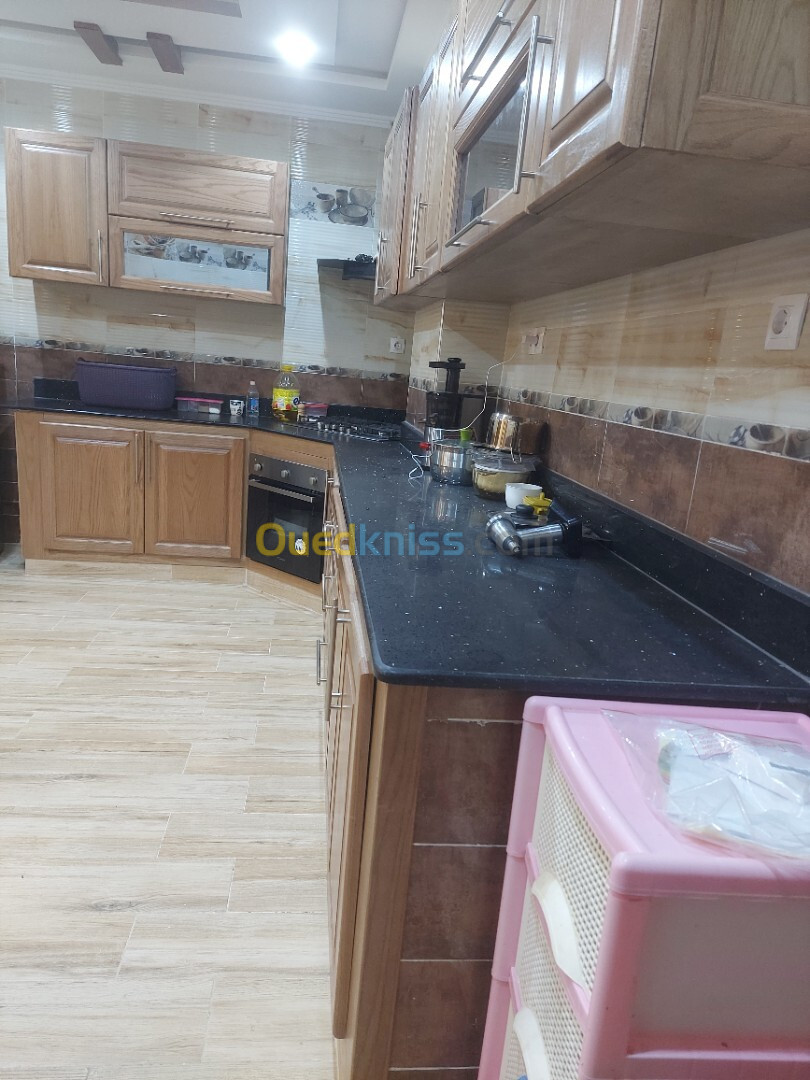 Vente Appartement F4 Oran Ain el turck