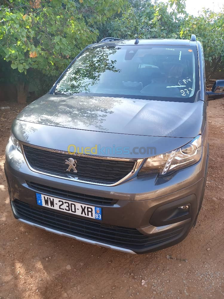 Peugeot refter 2022 refter