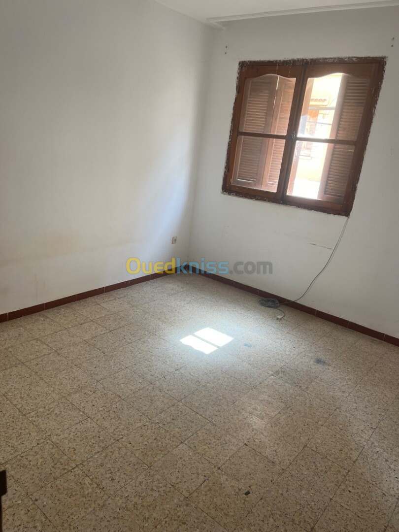 Location Niveau De Villa F4 Alger Cheraga