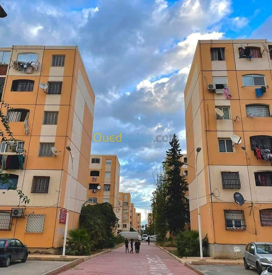 Vente Appartement F3 Alger Les eucalyptus